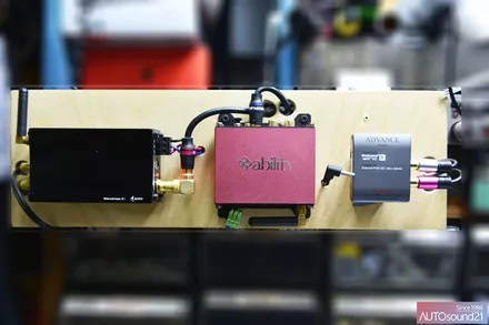 아우디 R8 2010년식▶ 음악을 플레이하는 스피커도 중요하지만, 그보다 가장 중요한것은 입력(Input)신호 입니다. / 서울 마포구 신수동