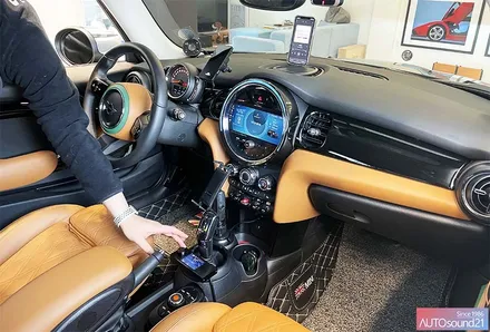 BMW 미니 쿠퍼 해치백 2021년식▶ DSP 장착된 차량에 차량 순정 입력을 들으시다 결국, 어빌리티 음질전용 블루투스 장착하셨습니다. / 서울 마포구 신수동