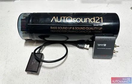 인피니티 M37 2010년식▶ USB to AUX 제품 + WTX-700 블루투스 + 헤드켑 장착합니다. / 서울 마포구