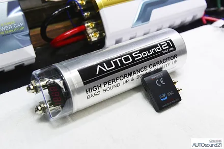 벤츠 CL55 AMG 2005년식▶ 사운드업 헤드켑과 음질전용 Bluetooth를 장착하여 음압과 음질 두마리 토끼를 잡습니다. / 서울 마포구 신수동