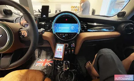 BMW 미니 쿠퍼 해치백 2021년식▶ 독일의 기술력이 집약된 매치 DSP를 장착하여, 출력, 해상력 모두 업그레이드 합니다. / 서울 마포구 신수동