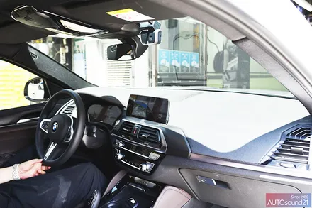 BMW X4 20d 2020년식▶ 사운드업 헤드켑을 장착해 보세요. 고가의 일체형 앰프 설치전에 먼저 투자해보세요. / 서울 마포구 신수동