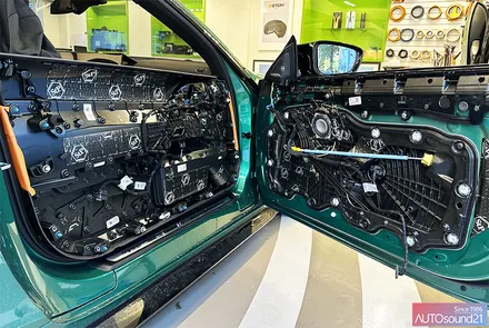 BMW M4 2023년식▶ 매치 UP10 DSP + 전용 케이블 + Focal 유토피아M 베릴륨 트위터, 미드레인지 스피커 장착합니다. / 서울 마포구