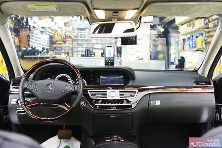벤츠 S클래스 S600 2011년식▶ 옥스개조 및 음질전용 블루투스 비위드 RT-1 + 하이브리드 파워켑 작업. / 서울 마포구 신수동