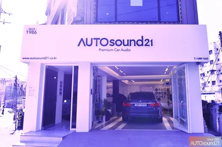 BMW 7시리즈 750Li 2009년식▶ 하이브리드 파워켑 8F 을 장착하여 차량 전반의 전기적 성능을 업그레이드 합니다. / 서울 마포구 신수동