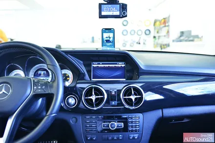 벤츠 GLK 220D 2013년식▶ 순정 블루투스와 비교 불가한 WTX-700 블루투스로 인풋신호 업그레이드, 사운드업 헤드켑으로 사운드 보강! / 서울 마포구 신수동