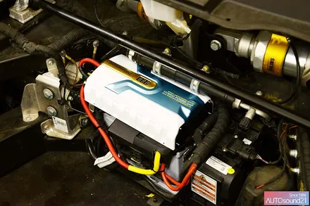 아우디 R8 스파이더 2022년식▶ Hybrid Power Cap 30F 을 장착하여 차량 전체의 전기 성능을 안정화 시킵니다. / 서울 마포구 신수동