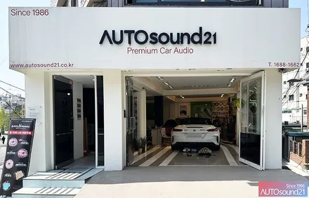 BMW Z4 2021년▶ 매치 UP7 DSP + 전용 케이블 + JL AUDIO 10” 빌트인 우퍼 장착, 가성비 최고의 작업을 합니다. / 서울 마포구