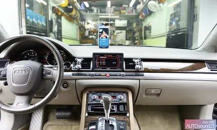 아우디 S8 2007년식▶ Optical 포트로 옥스를 생성 + 음질전용 블루투스 + 최고품질의 사운드업 헤드켑 작업. / 서울 마포구 신수동