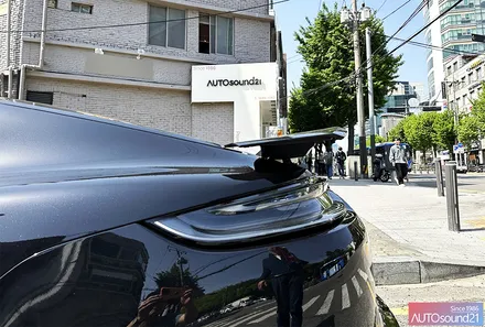 포르쉐 파나메라 GTS 2023년식▶ 하이브리드 파워켑 30F + 사운드업 헤드켑 장착하여 차량의 전류 흐름, 전압 안정성 확보합니다. / 서울 마포구