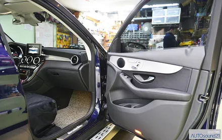 벤츠 GLC350E 2019년식▶ 벤츠 신형차량에 트위터가 없다? 벤츠 및 수입차전용 트위터와 헤드켑 장착으로 음압 및 스테이지감 살리기. / 서울 마포구 신수동