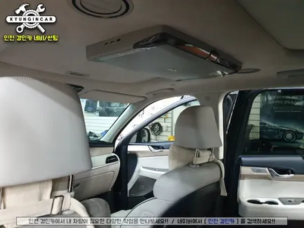 비클시네마 레인보우 (VC-173AD) 천장모니터 팰리세이드 장착 with 순정네비연동