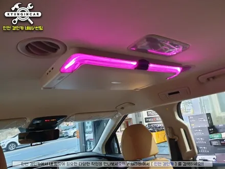 카니발 KA4 비클시네마 VC-173ST 천정모니터 with 박스Q 장착했어요.