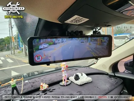 카니발KA4 파인뷰 LX7 파워 룸미러형블랙박스 설치필수!!