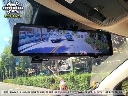 카니발KA4 파인뷰 LX7 파워 룸미러형블랙박스 설치필수!!