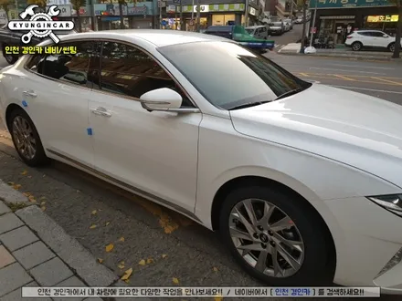 신차 더뉴그랜저 레인보우 V90필름 전체 썬팅시공 했어요.