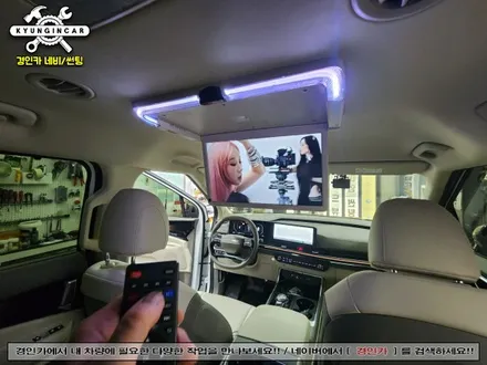 더뉴카니발 KA4 비클시네마 VC173-ST 17.3인치 천정모니터 설치