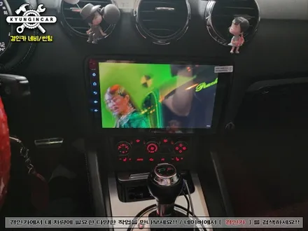 인천 아우디TT 내비매립 내비플라이 M700S 안드로이드 올인원 장착