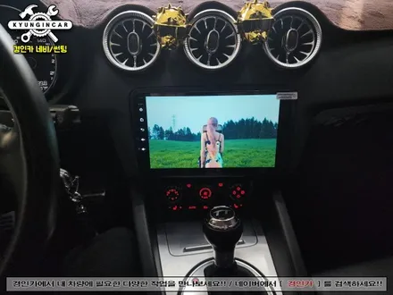 아우디TT 안드로이드 올인원 NAVIFLY 차량용 내비게이션 매립 인천경인카 장착