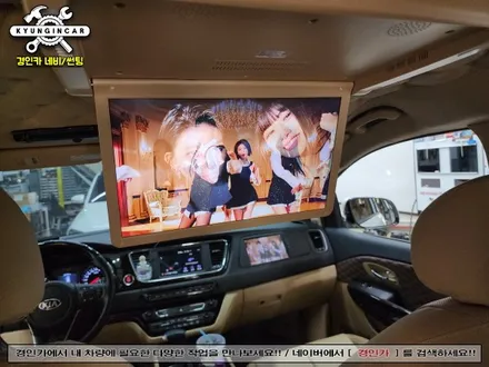 더뉴카니발 호매틱스 BOX Q 안드로이드 스마트TV 셋탑박스 장착했어요. (구형 천정모니터 연동)