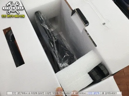 모하비 더마스터 리어모니터 아크로폴리스 T125 설치 / 경인카