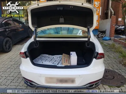 신차 더뉴그랜저 레인보우 V90필름 전체 썬팅시공 했어요.