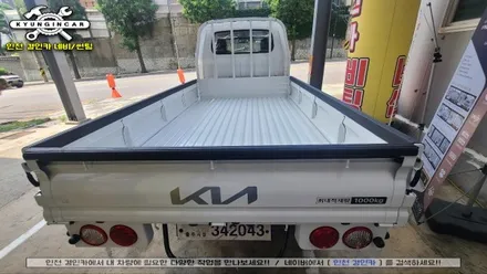 인천 신차패키지 봉고3 세인트아모 아쿠아 썬팅시공 + 파인뷰 블랙박스 + PPF + 오르간페달 교체 + 가죽시트 & 발수코팅