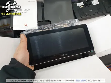 Jeep 루비콘 올뉴글래디에디터 M2C-8800 카블릿 와이드 안드로이드 모니터 장착!!
