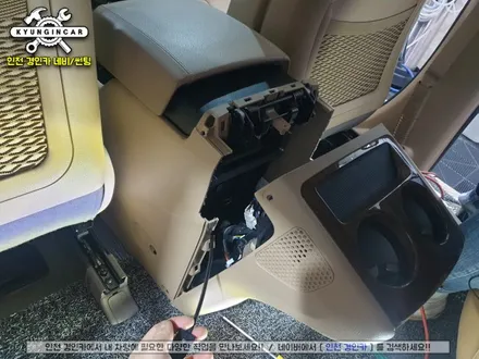 올뉴카니발 하이리무진 호매틱스 BOX-Q 안드로이드 순정 천정모니터 연동했어요. 인천주안 경인카