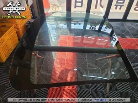 투싼 NX4 앞유리교체후 레인보우V90 전면썬팅시공 (인천경인카)