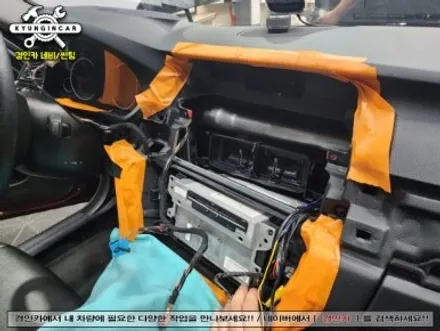 BMW 528i(F10) Aview 3D 어라운드뷰 순정모니터 연동했어요.