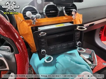 인천 아우디TT 내비매립 내비플라이 M700S 안드로이드 올인원 장착