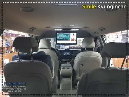 인천 더뉴카니발 아크로폴리스 T-173 천정모니터 T173 천장TV 설치 / 경인카