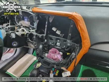 카카오택시 안드로이드 올인원 카나로 Q 내비 소나타뉴라이즈 후방카메라 장착