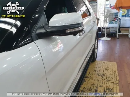 포드 익스프롤러 360옴니뷰 SB + 5인치 모니터 추가 어라운드뷰 시공