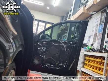 아우디 A4 MN-G 360 안드로이드 올인원과 어라운드뷰 의뢰장착