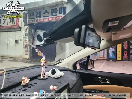 카니발KA4 파인뷰 LX7 파워 룸미러형블랙박스 설치필수!!