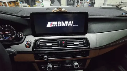 BMW 530d (F10) 안드로이드 12인치 올인원으로 교체했어요!! navifly
