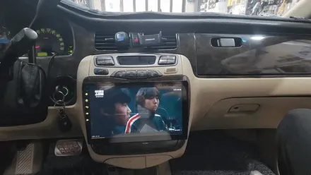 인천 안드로이드 올인원 네비 10인치 트라제XG 매립작업 의뢰설치