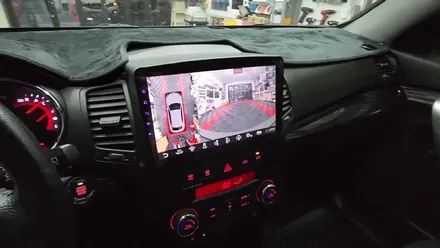 인천 카나로 X-Plus 360 안드로이드 올인원 네비와 어라운드뷰 일체형 제품 쏘렌토R 차량에 장착