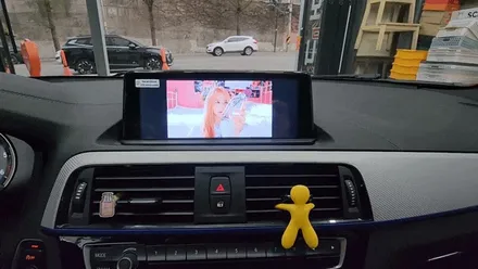 BMW 118D 8.8인치 안드로이드 올인원 내비매립 의뢰설치