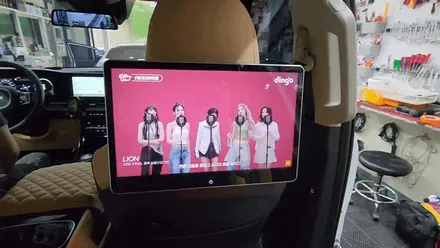 카니발KA4 후석 리어모니터 FOCUS 노바 X13 인천경인카 설치작업