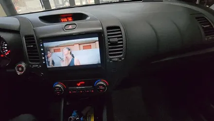 인천 올인원 설치 카나로 XPLUS 안드로이드 기아K3 내비매립 작업