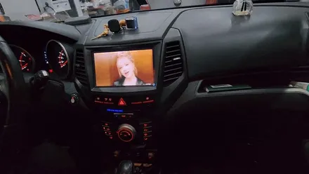 인천 내비매립 추천샵 티볼리 맥가이어박 SQ 안드로이드 올인원 후방카메라 설치