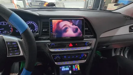카카오택시 안드로이드 올인원 카나로 Q 내비 소나타뉴라이즈 후방카메라 장착