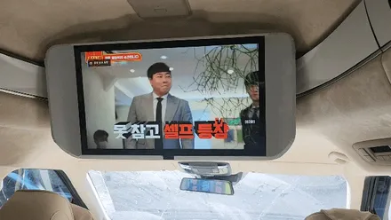카니발 KA4 하이리무진 (CN모터스) 호매틱스 BOX Q 순정모니터 연동했어요.
