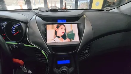 카나로 X-plus 안드로이드 올인원 아반떼MD 내비게이션 인천경인카 장착
