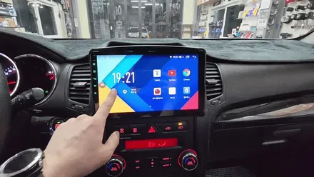 인천 카나로 X-Plus 360 안드로이드 올인원 네비와 어라운드뷰 일체형 제품 쏘렌토R 차량에 장착