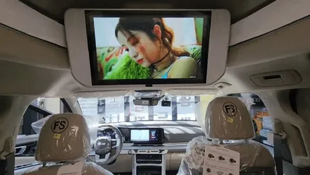 인천 카니발KA4 하이리무진 호매틱스 박스Q 스마트TV 안드로이드10 탑재 셋탑기기 장착