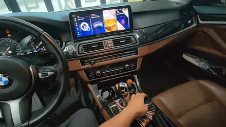 온라인구매 NAVIFLY 안드로이드 올인원 설치 BMW530D 인천수입차 내비작업